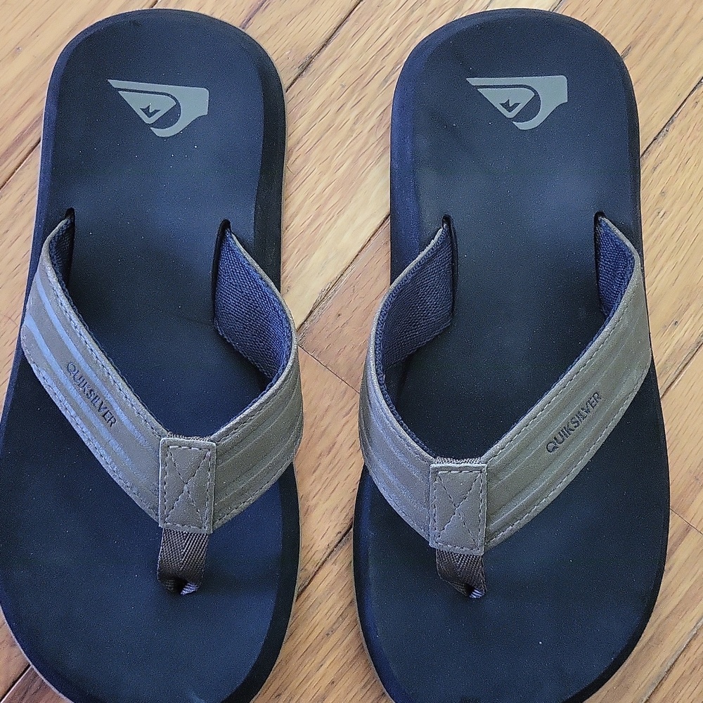 Quicksilver Flips - Picture 4 of 4